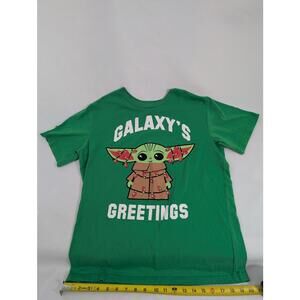 Star Wars Grogu Baby Yoda "Galaxy's Greetings" Christmas T-Shirt Green Men's M